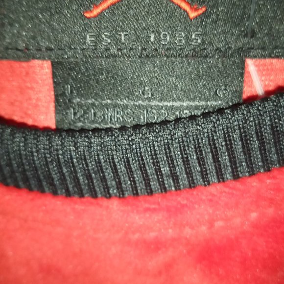 Michael Jordan - Picture 2 of 2